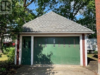 1348 5TH AVENUE W Owen Sound Ontario photo 2