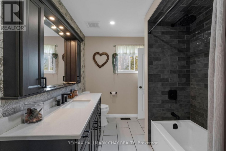 282 WARRINGTON ROAD, Clearview (Stayner), Ontario, L0M1S0