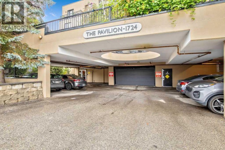 104, 1724 26 Avenue SW, Calgary, Alberta, T2T1C8