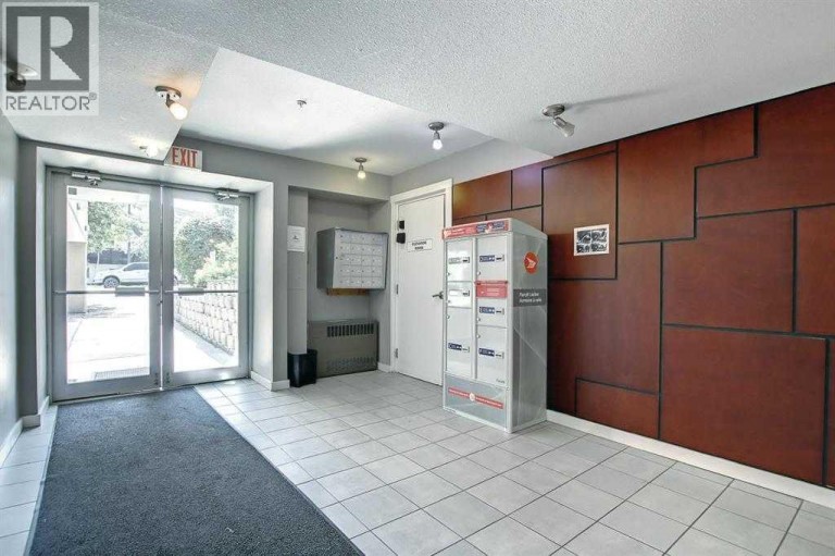 104, 1724 26 Avenue SW, Calgary, Alberta, T2T1C8