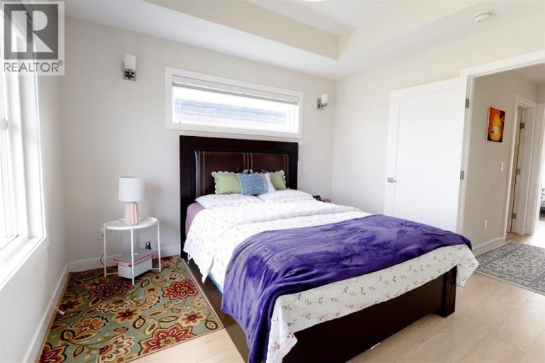 6415 128 Avenue NE, Calgary, Alberta, T3N1E6