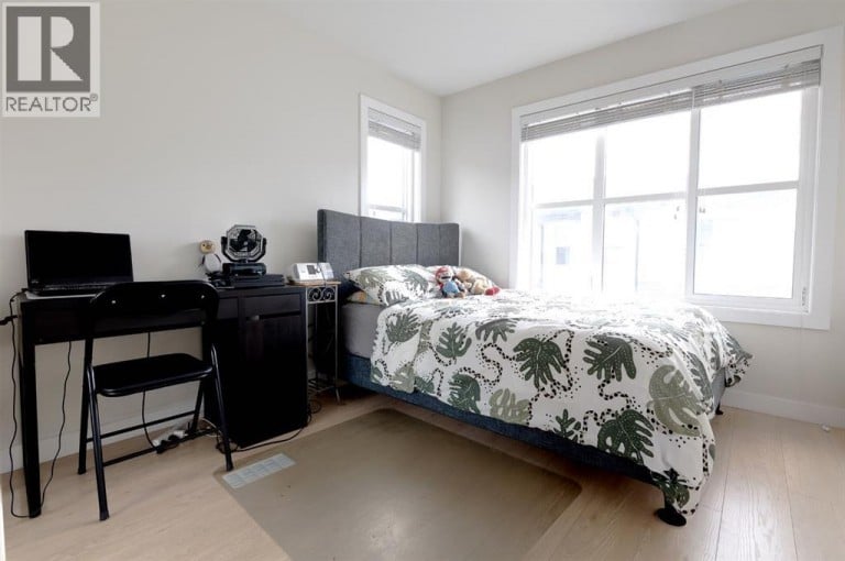6415 128 Avenue NE, Calgary, Alberta, T3N1E6