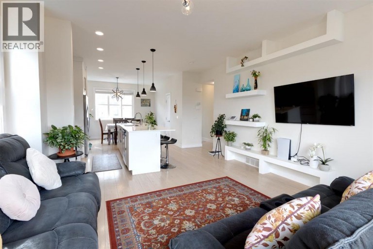 6415 128 Avenue NE, Calgary, Alberta, T3N1E6