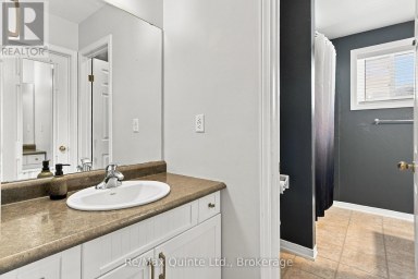 37 BOGART CRESCENT Belleville (Belleville Ward) Ontario photo 25