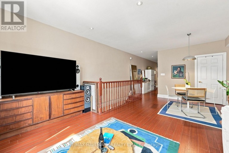 1568 QUEEN STREET E, Toronto (Greenwood-Coxwell), Ontario, M4L1E9