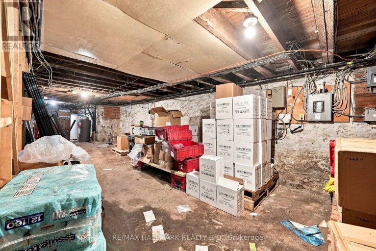1568 QUEEN STREET E, Toronto (Greenwood-Coxwell), Ontario, M4L1E9