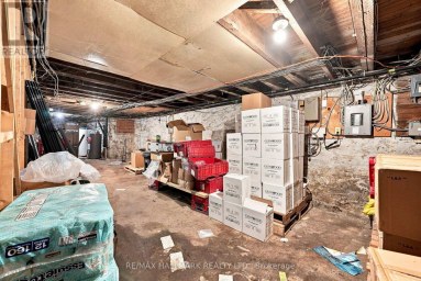 1568 QUEEN STREET E Toronto (Greenwood-Coxwell) Ontario photo 41