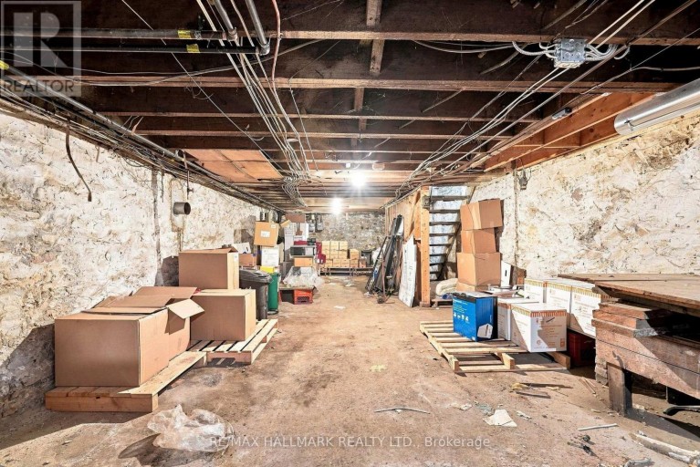 1568 QUEEN STREET E, Toronto (Greenwood-Coxwell), Ontario, M4L1E9