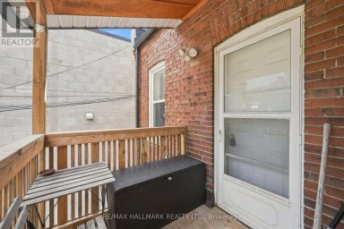 1568 QUEEN STREET E Toronto (Greenwood-Coxwell) Ontario photo 47