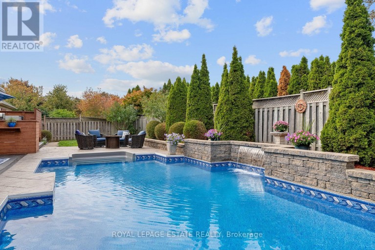 15 MCGREGOR DRIVE, Ajax (Northwest Ajax), Ontario, L1T3W8