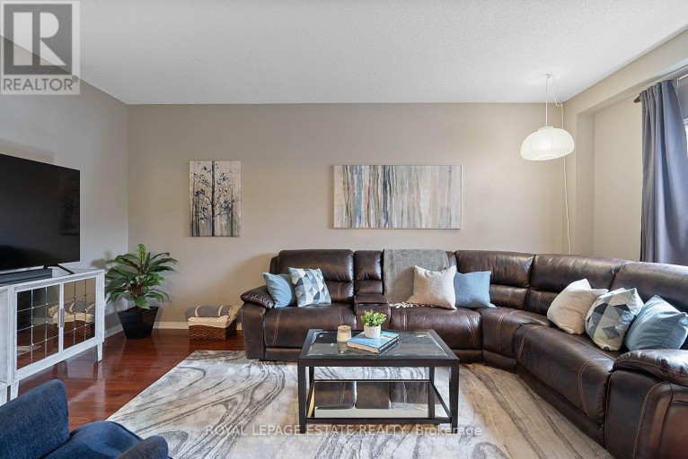 15 MCGREGOR DRIVE, Ajax (Northwest Ajax), Ontario, L1T3W8