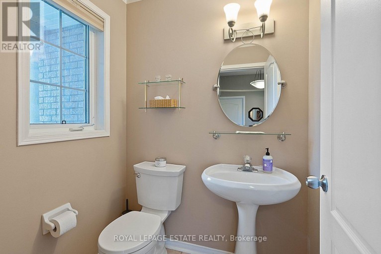 15 MCGREGOR DRIVE, Ajax (Northwest Ajax), Ontario, L1T3W8