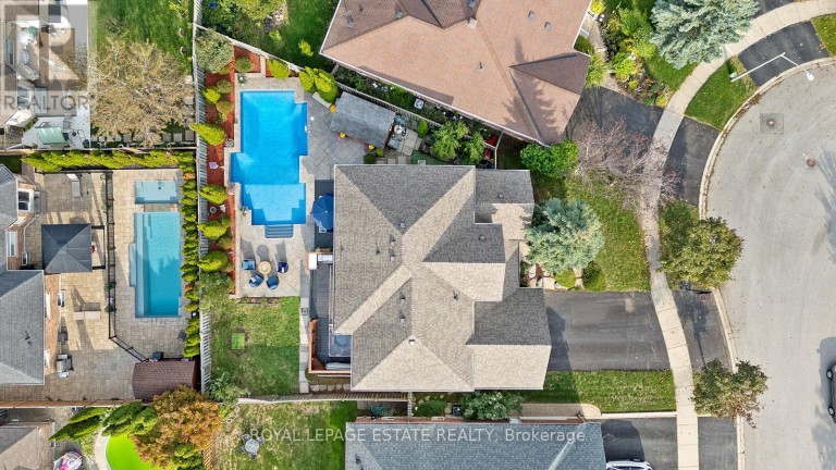 15 MCGREGOR DRIVE, Ajax (Northwest Ajax), Ontario, L1T3W8