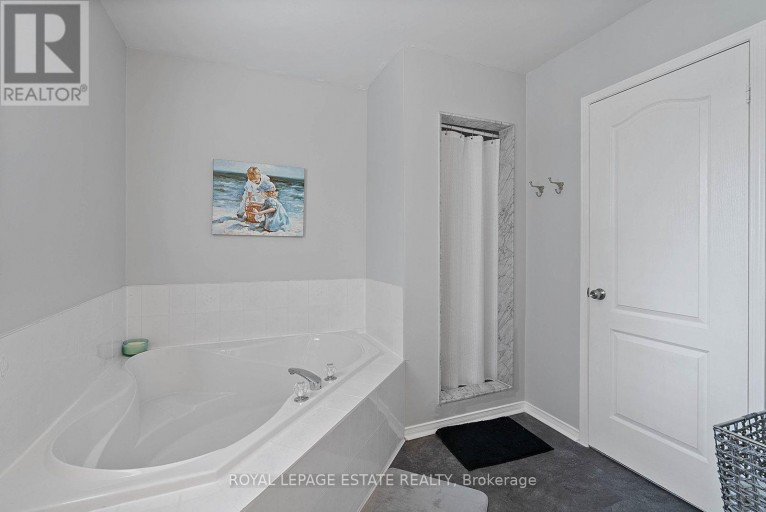 15 MCGREGOR DRIVE, Ajax (Northwest Ajax), Ontario, L1T3W8