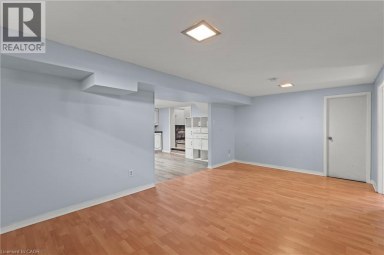 123 MORTON Avenue Brantford Ontario photo 31