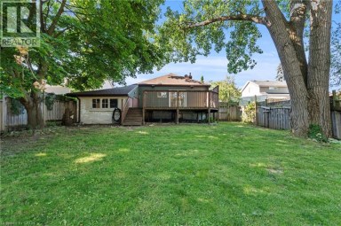 123 MORTON Avenue Brantford Ontario photo 45