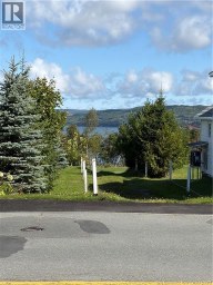 295 Victoria Dalhousie New Brunswick photo 3