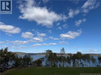 295 Victoria Dalhousie New Brunswick photo 4