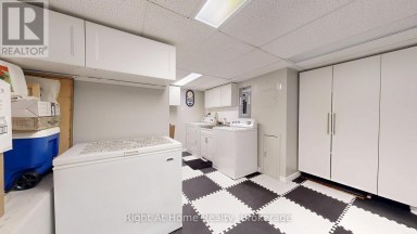 40 TORR LANE Ajax (Central) Ontario photo 17