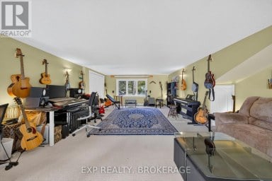 182 NICHOLSON POINT ROAD, Loyalist (Lennox And Addington - South) Ontario