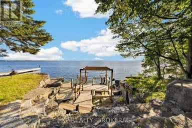 182 NICHOLSON POINT ROAD, Loyalist (Lennox And Addington - South) Ontario