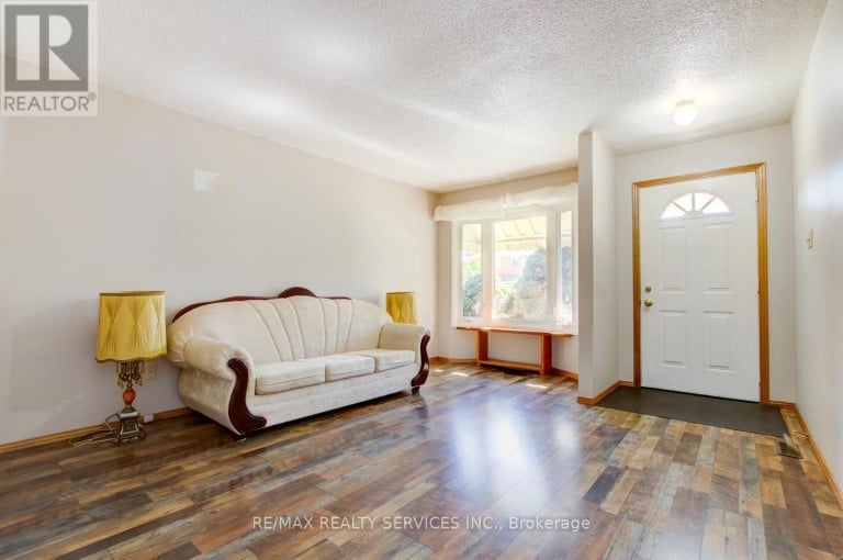 41 GREENLEAF CRESCENT, Brampton (Brampton West), Ontario, L6X2V5