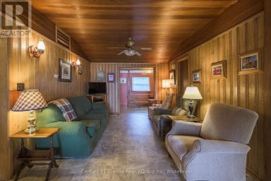 1401 HODGSON ROAD Dysart et al (Harburn) Ontario photo 7