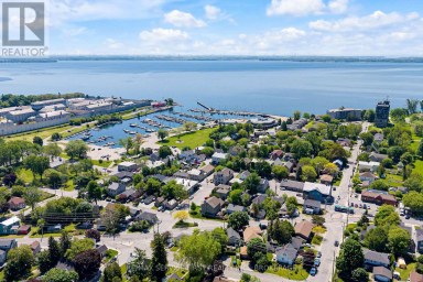 15 GRANGE STREET, Kingston (Central City West) Ontario