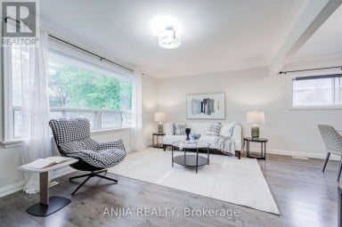 91 CANLISH ROAD Toronto (Dorset Park) Ontario photo 2