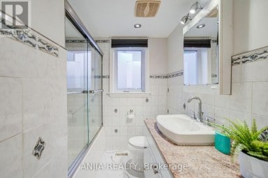 91 CANLISH ROAD Toronto (Dorset Park) Ontario photo 26