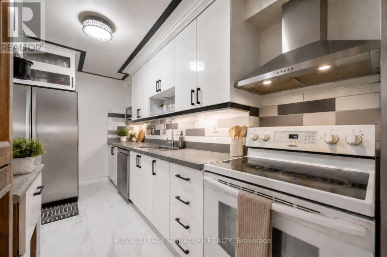 413 - 4060 LAWRENCE AVENUE E, Toronto (West Hill), Ontario, M1E4V4