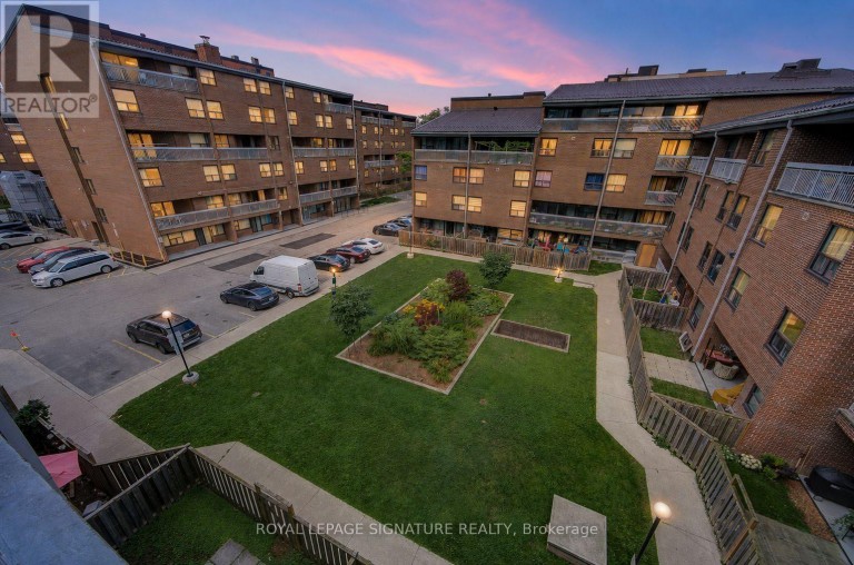 413 - 4060 LAWRENCE AVENUE E, Toronto (West Hill), Ontario, M1E4V4