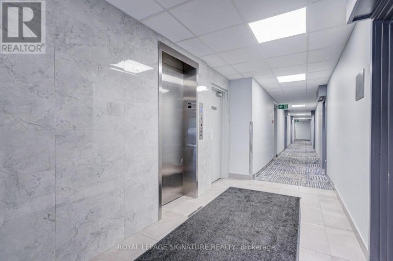 413 - 4060 LAWRENCE AVENUE E, Toronto (West Hill), Ontario, M1E4V4