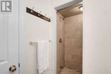 1856 ROSEBANK ROAD Pickering (Amberlea) Ontario photo 34