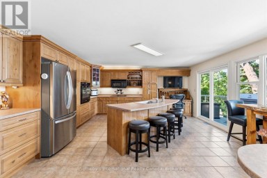 2 - 1240 NORTH KAHSHE LAKE ROAD Gravenhurst (Morrison) Ontario photo 18