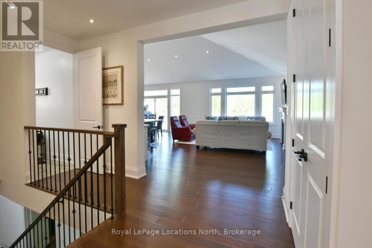 123 CRESTVIEW COURT, Blue Mountains, Ontario, L9Y0Z4