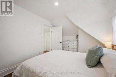699 ST ANDREW STREET W Centre Wellington (Fergus) Ontario photo 24