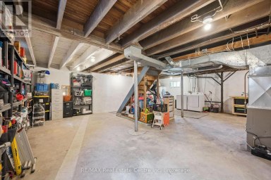 699 ST ANDREW STREET W Centre Wellington (Fergus) Ontario photo 28
