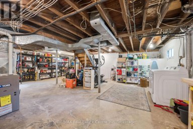 699 ST ANDREW STREET W Centre Wellington (Fergus) Ontario photo 30