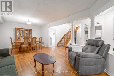 28 MCCURDY DRIVE New Tecumseth (Tottenham) Ontario photo 11