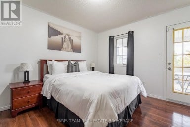 28 MCCURDY DRIVE New Tecumseth (Tottenham) Ontario photo 20