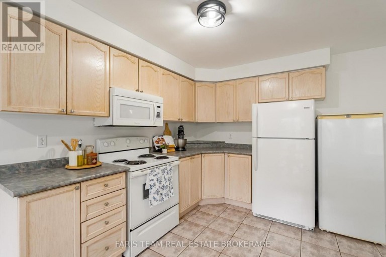 28 MCCURDY DRIVE, New Tecumseth (Tottenham), Ontario, L0G1W0