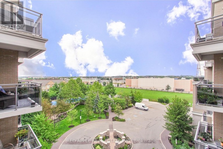 519 - 111 CIVIC SQUARE GATE, Aurora (Bayview Wellington), Ontario, L4G0S6