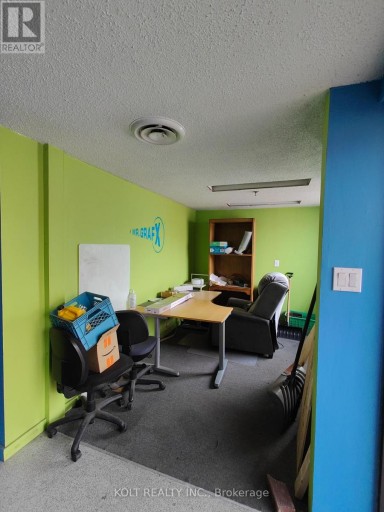 17 - 2650 JOHN STREET, Markham (Milliken Mills West), Ontario, L3R2W6