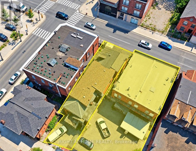 663 KING STREET E, Hamilton (Landsdale), Ontario, L8N1E5