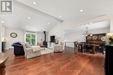 14 EASTERN AVENUE Prince Edward County (Ameliasburg Ward) Ontario photo 11