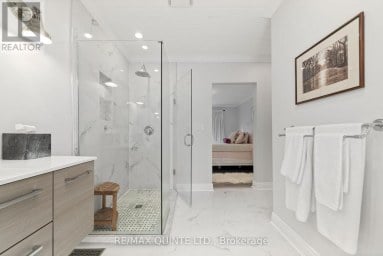 14 EASTERN AVENUE Prince Edward County (Ameliasburg Ward) Ontario photo 19