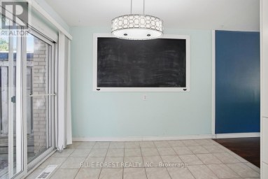 230 CAIRN STREET London South (South J) Ontario photo 14