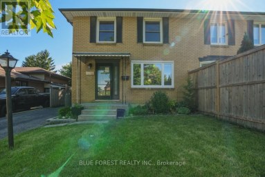 230 CAIRN STREET London South (South J) Ontario photo 2