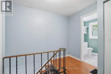230 CAIRN STREET London South (South J) Ontario photo 32